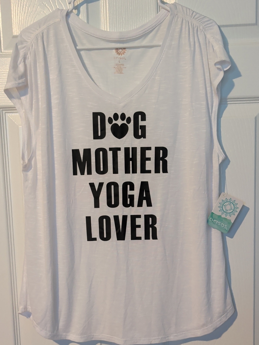 Dog Mother Yoga Lover White Tee by Brisas, Size Large NWT
